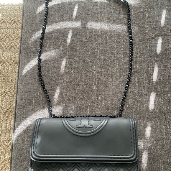 Tory Burch Matte purse - Picture 3 of 11